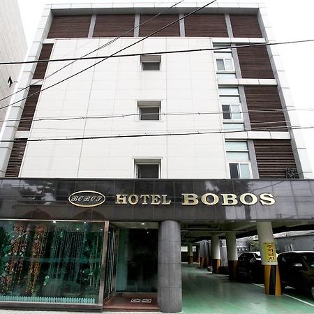 Bobos Hotel Чеджу Екстериор снимка